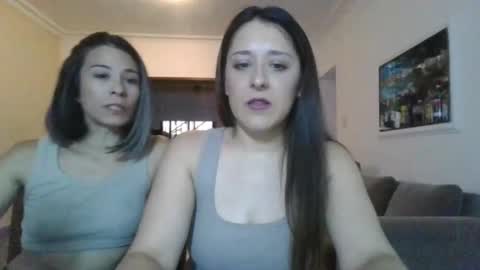 pimienntaroja online show from November 4, 4:41 pm