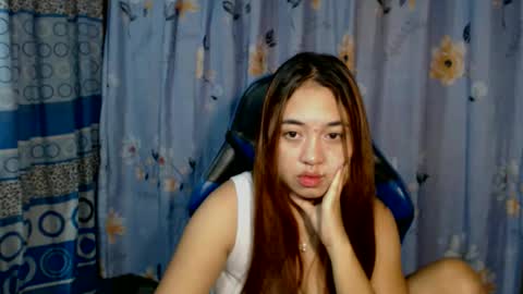 pinay_singlemomxs online show from April 8, 6:33 pm