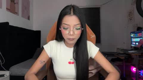 TINA online show from June 28, 8:43 am
