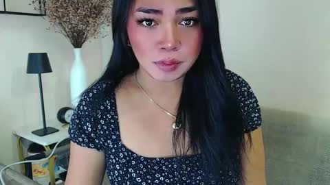 Snapshot of pinaymorena69 chatting on February 3, 2:36 am Just cath  online show from February 3, 2:36 am