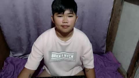 Lyn the Lesbian online show from January 14, 10:51 pm