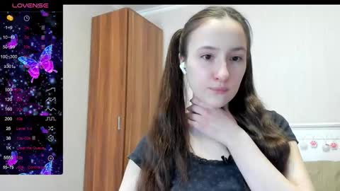 pingviluly online show from January 14, 12:35 pm