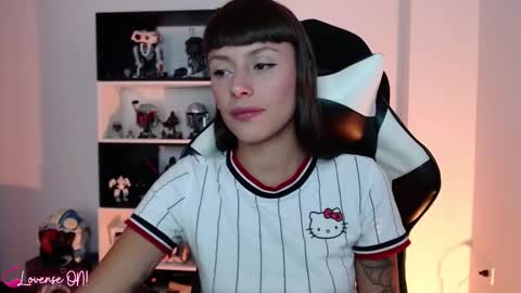 Snapshot of pinkcatlive chatting on February 26, 8:36 pm Emily online show from February 26, 8:36 pm