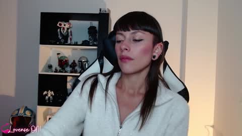 Snapshot of pinkcatlive chatting on January 31, 12:39 am Emily online show from January 31, 12:39 am