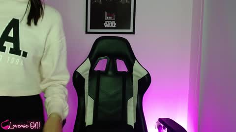 Snapshot of pinkcatlive chatting on December 19, 2:56 am Emily online show from December 19, 2:56 am