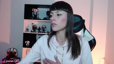 Snapshot of pinkcatlive chatting on January 23, 12:35 am Emily online show from January 23, 12:35 am