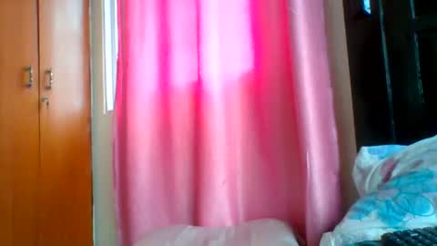 pinkdomina01 online show from June 25, 7:35 am