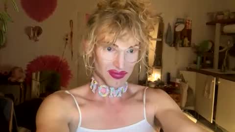 pinkfag online show from September 10, 7:04 pm