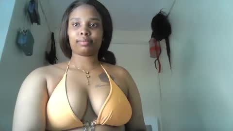 Pinkie online show from November 21, 9:57 pm