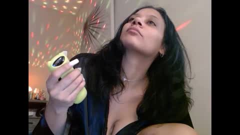 Snapshot of pinkmonae chatting on December 4, 7:39 pm pinksugar online show from December 4, 7:39 pm