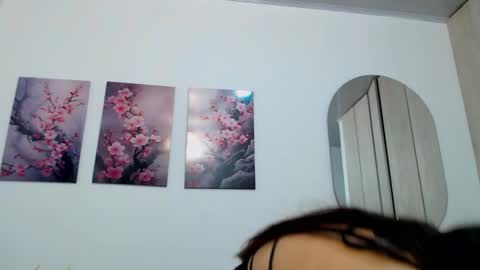 pinky_f00x online show from February 20, 7:49 pm