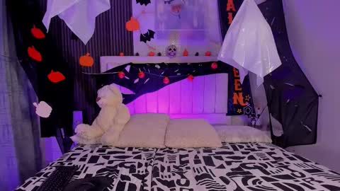 Peachy online show from November 4, 4:36 am