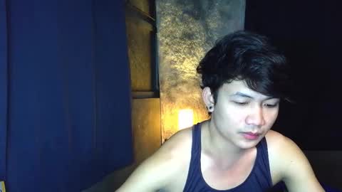 alex online show from December 19, 10:33 am