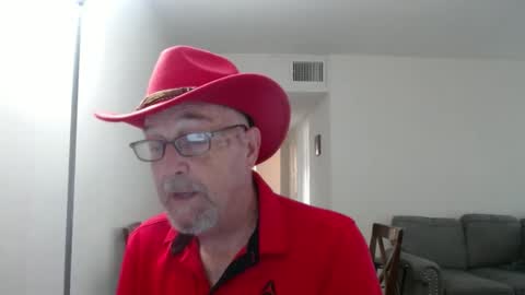 Snapshot of pipewizard chatting on September 29, 10:53 pm pipewizard online show from September 29, 10:53 pm