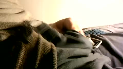 pisellonelargo online show from February 11, 11:31 am