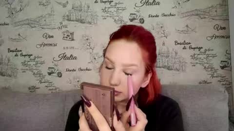 Caroline online show from April 25, 5:31 am