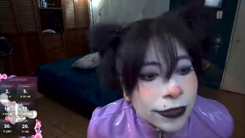 Rabbit online show from August 8, 3:38 am