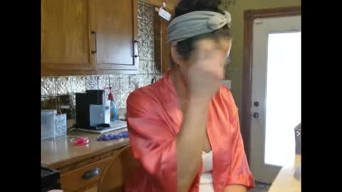 PixieLuxXx online show from March 25, 4:36 pm