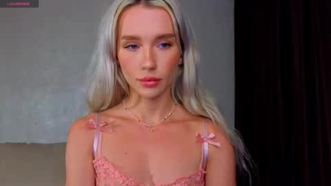 Emmy and Edward online show from September 8, 6:18 pm