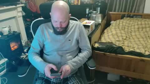 playboy_horny online show from April 4, 12:28 am