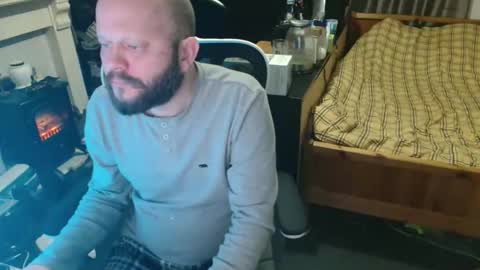 playboy_horny online show from February 20, 11:40 pm