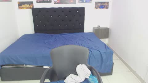 PETER online show from December 11, 8:07 pm