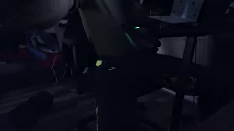 Hello ask me  . Im glad  to see you here in my room. Welcome PVT is open online show from March 8, 5:39 pm