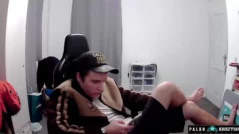 plkrisztian online show from February 25, 12:14 am