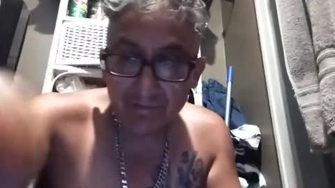 plmbrob online show from September 28, 4:27 pm