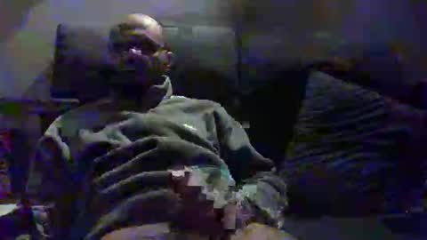 plu07f3520 online show from March 1, 2:05 am