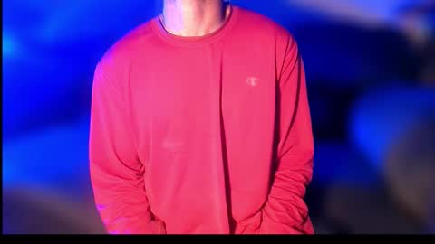 StraightPlush online show from November 12, 9:00 am