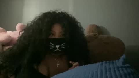PlushieDoll online show from June 3, 2:58 am