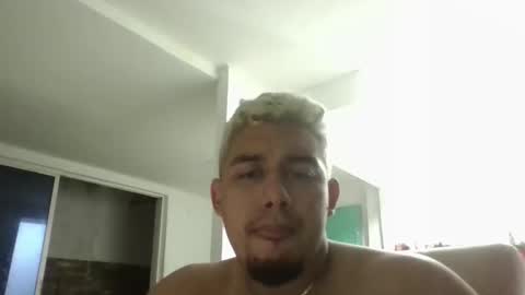 pocahot2512 online show from December 20, 11:44 pm