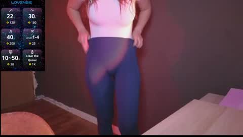 poisonivgirl online show from June 11, 2:59 pm