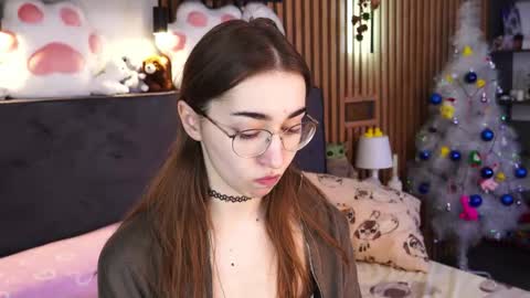 Polly online show from January 18, 8:12 am