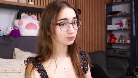 Polly online show from March 30, 12:27 pm
