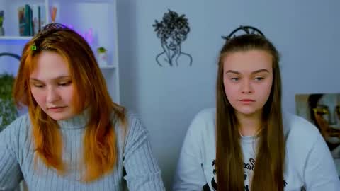 polly_cute1 online show from February 21, 12:30 pm