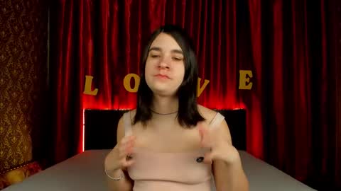 Polly online show from March 3, 7:26 am