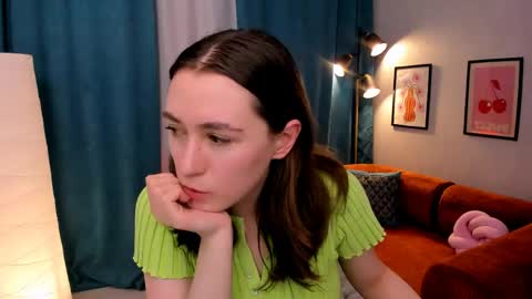 Polly online show from June 7, 9:47 am