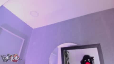 POLLY online show from December 2, 10:13 am