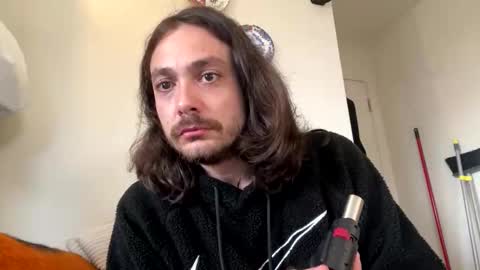 ponzio000 online show from April 6, 6:25 am