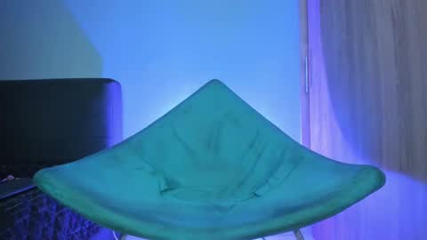 johnatan online show from January 18, 12:24 am