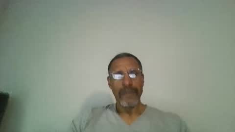 poolguy2496 online show from November 25, 6:18 pm