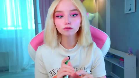 Hi Daddy Im Jane online show from March 20, 11:37 am