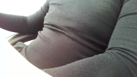 porw23 online show from March 10, 9:12 am