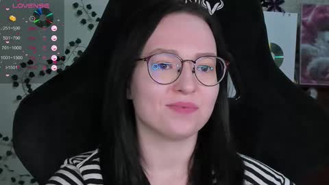 Robyn online show from February 27, 6:44 pm