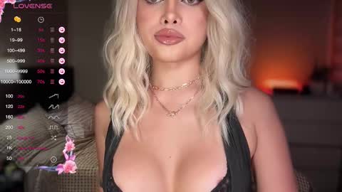 Oh my Amber online show from October 28, 1:17 am