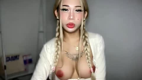 GODDESS PRECIOUS online show from April 14, 8:45 pm