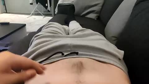 precummilker online show from November 18, 7:17 pm