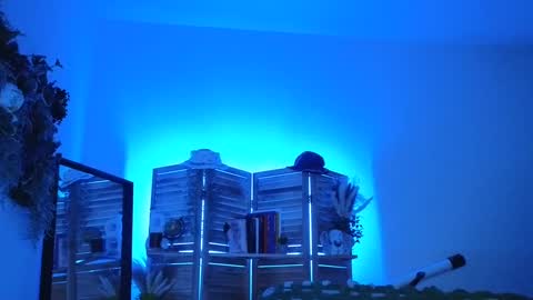 PreeminentJess online show from September 17, 6:50 am